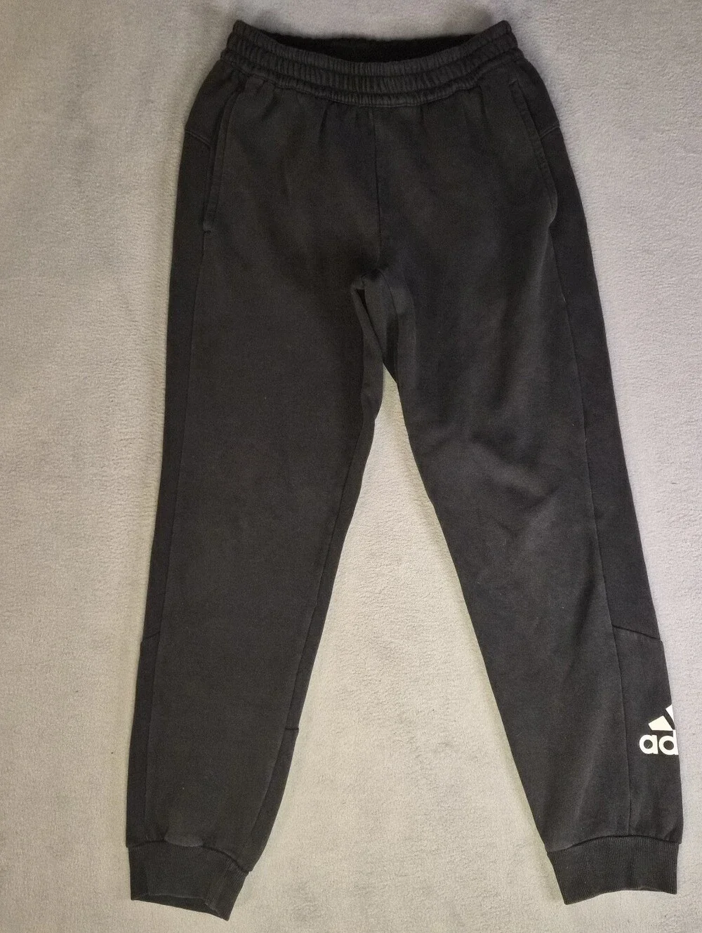 Adidas blackjoggers Unisex Size M #athleisure #sweatpants